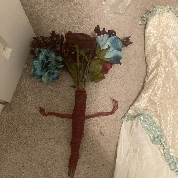 Vintage homemade corpse bride costume - Picture 6 of 7